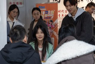 可按栏目接着查阅相关条目