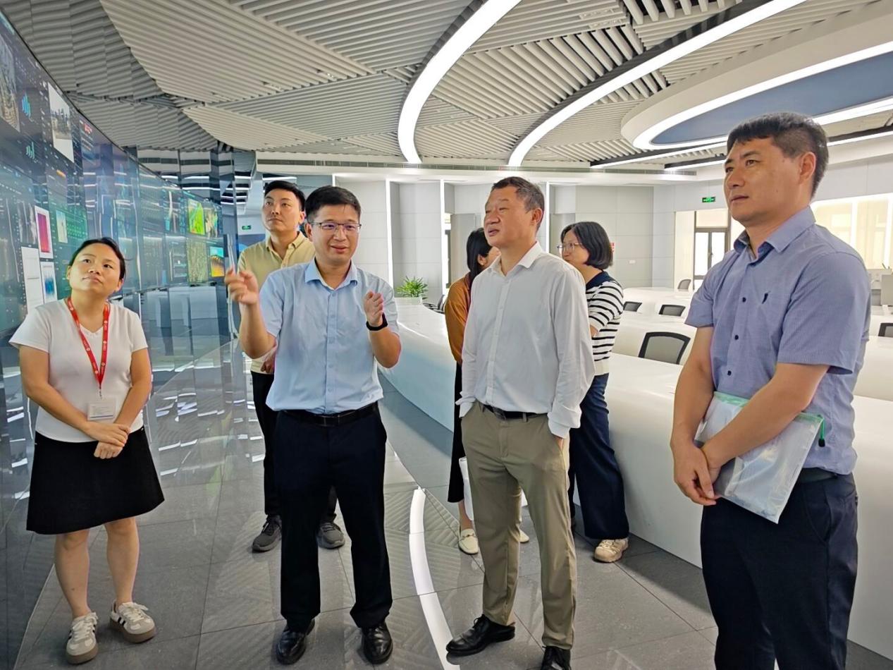 为深化校企战略合作